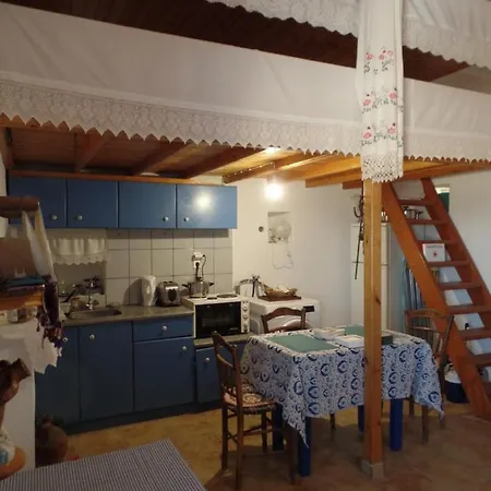 Evelyn's Casa vacanze Afiartis